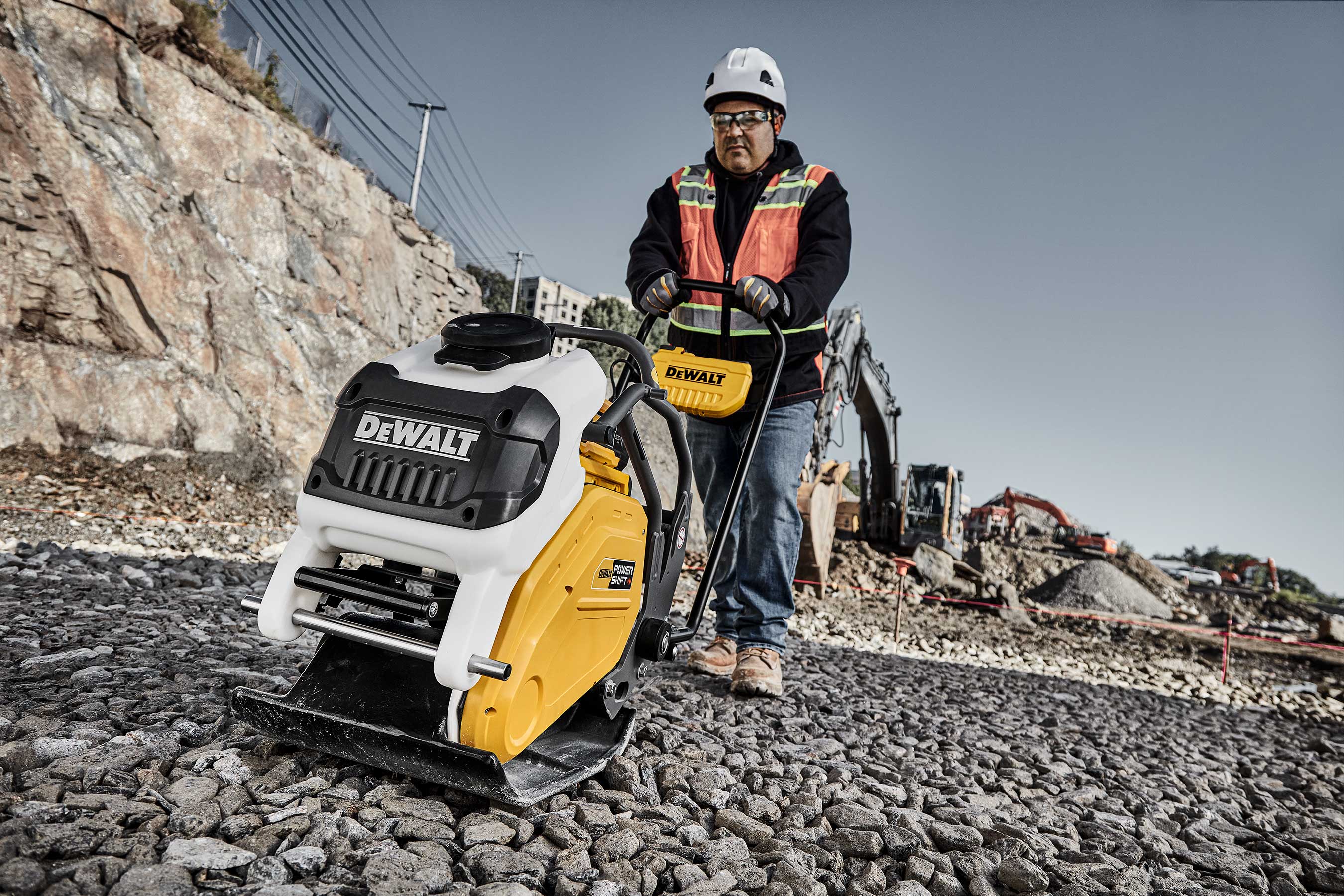 DEWALT® Unveils Groundbreaking Equipment System: DEWALT POWERSHIFT™, an Electrified Line of Heavy-Duty Tools to Optimize Workflow of Concrete Jobsites